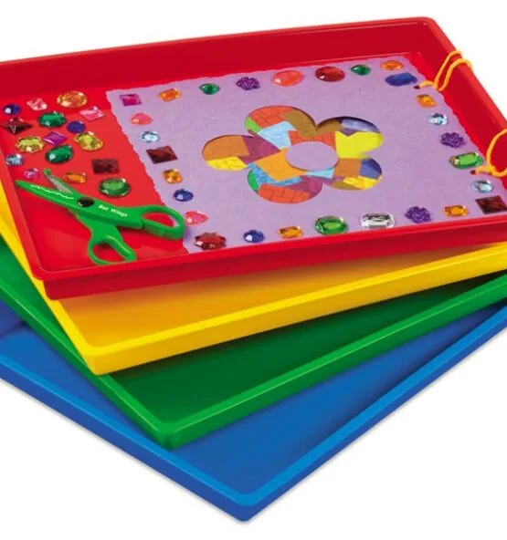 Easy-Clean Craft Trays - Set of 4